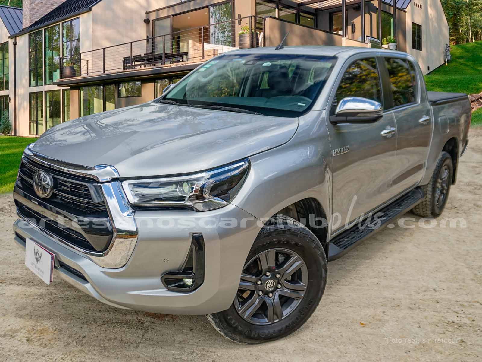 TOYOTA HILUX SRV 2.8L DIÉSEL – 2023. - ARTESANOS CAR CLUB