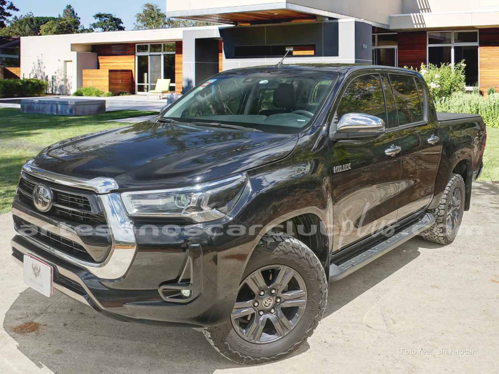 TOYOTA HILUX SRV 2.8L DIÉSEL – 2023. - ARTESANOS CAR CLUB