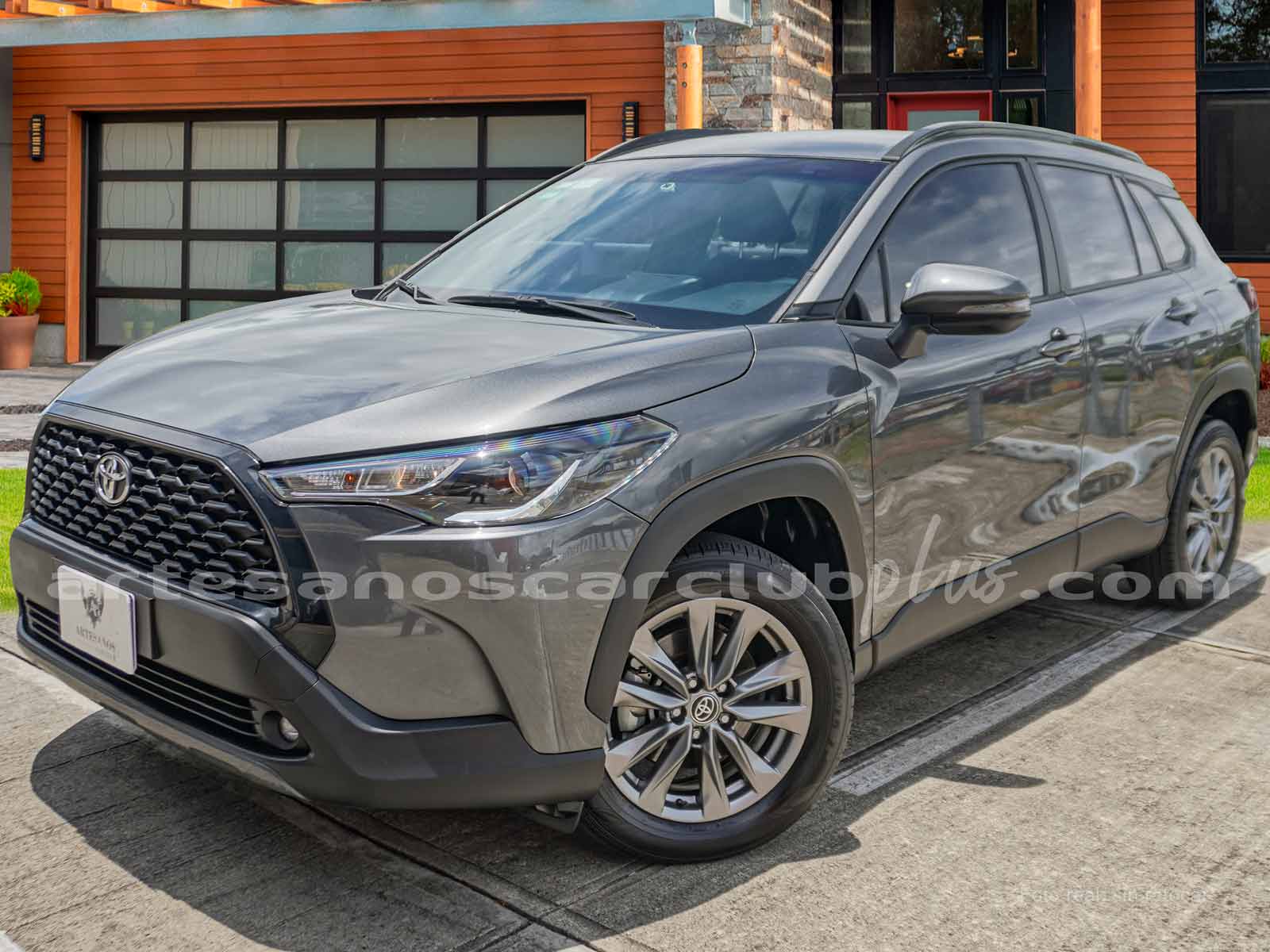TOYOTA COROLLA CROSS 2.0L – 2024. - ARTESANOS CAR CLUB