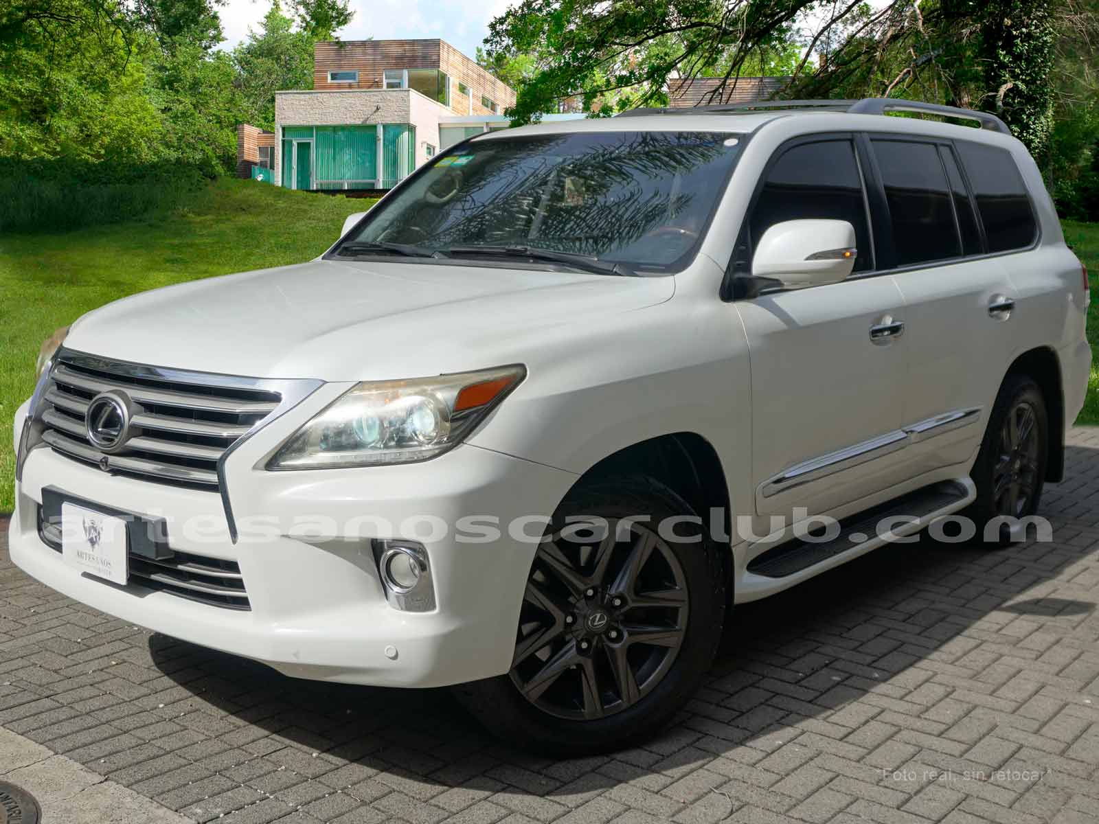 LEXUS LX 570 V8 - 2014. - ARTESANOS CAR CLUB